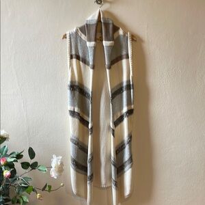 Chico's Cream and Gray Striped Long knitted Vest, Chico's size 1.